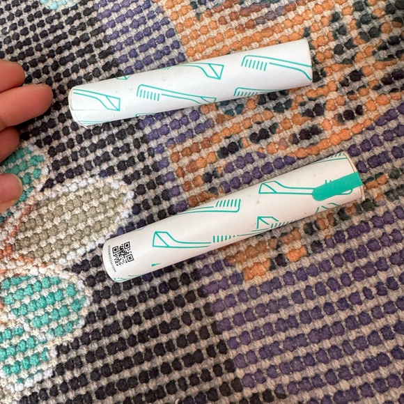 NWT Quip Toothbrush Replacement Heads - Picture 6 of 6